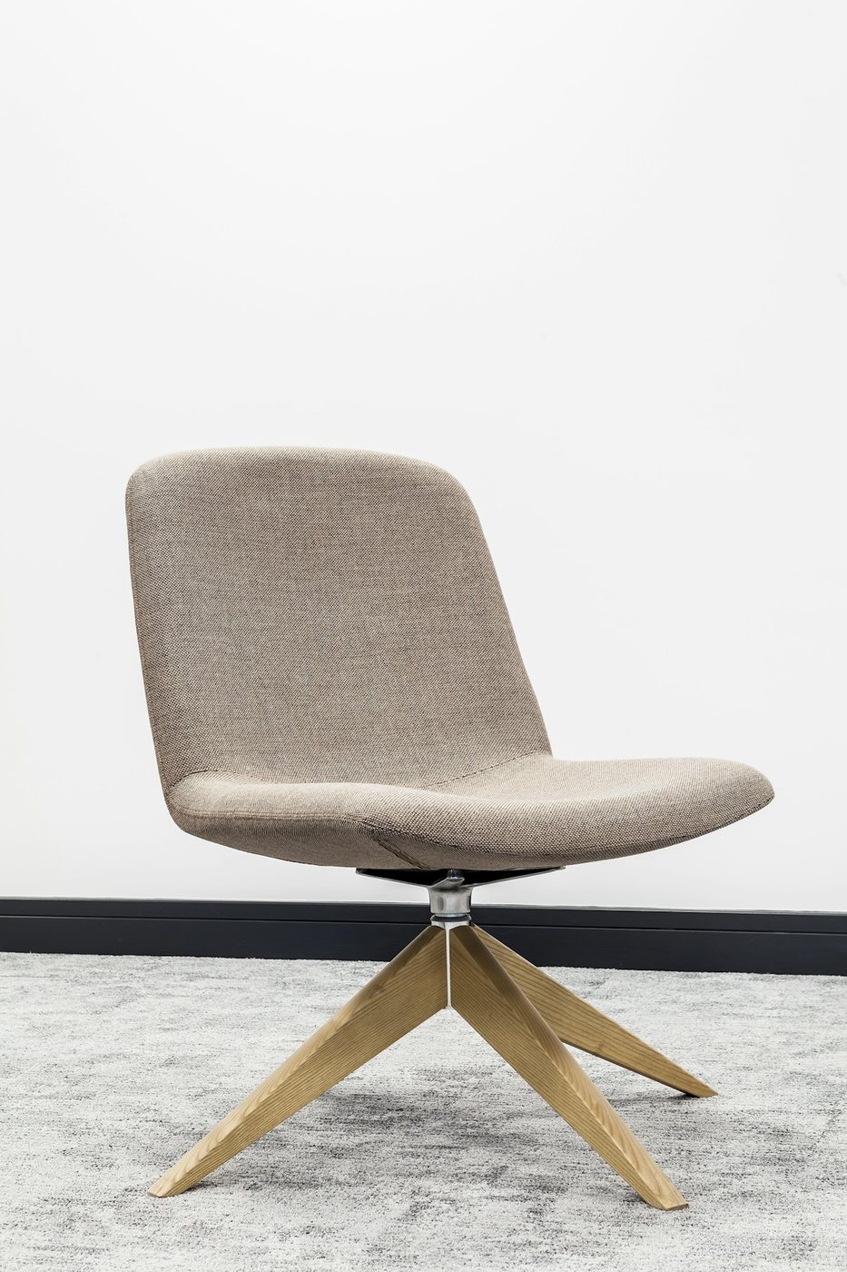 Imperial Swivel Lounge Chair, Grey